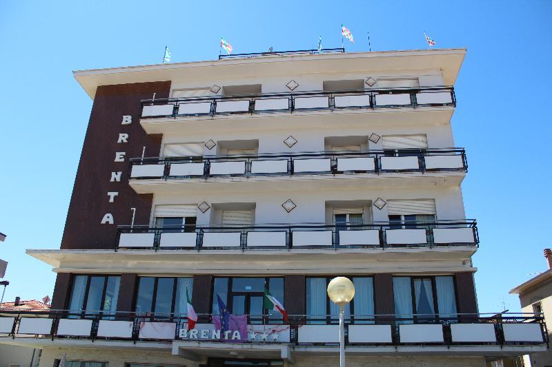 Hotel Brenta Viserbella di Rimini Ngoại thất bức ảnh